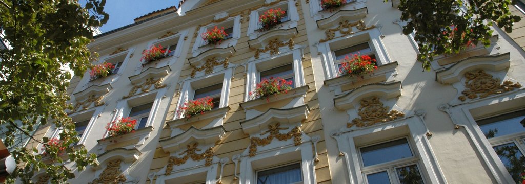 Экологический отель в центре Праги