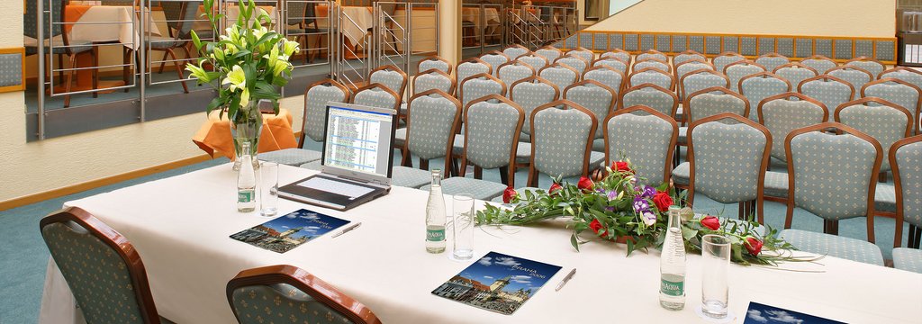 Аренда залов для семинаров и конференций с полным техническим оснащением
